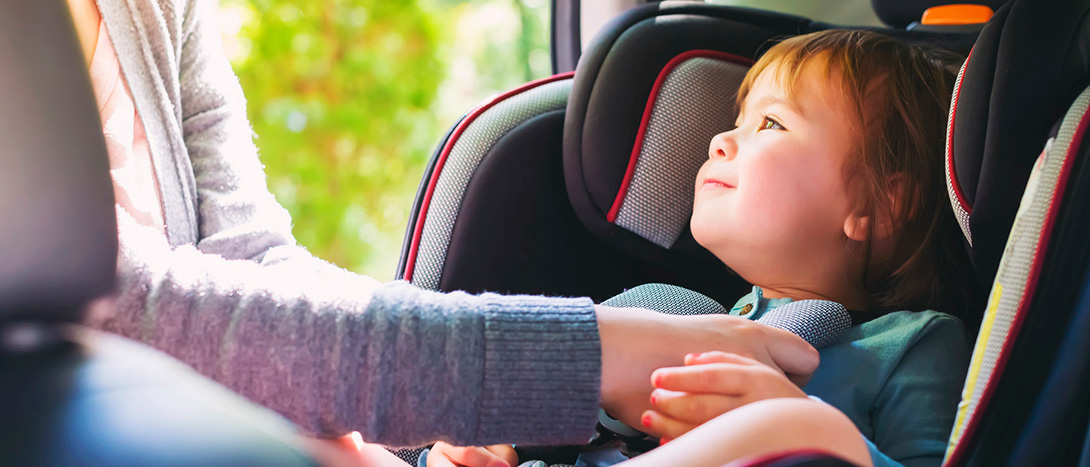Transporte de criança em carro